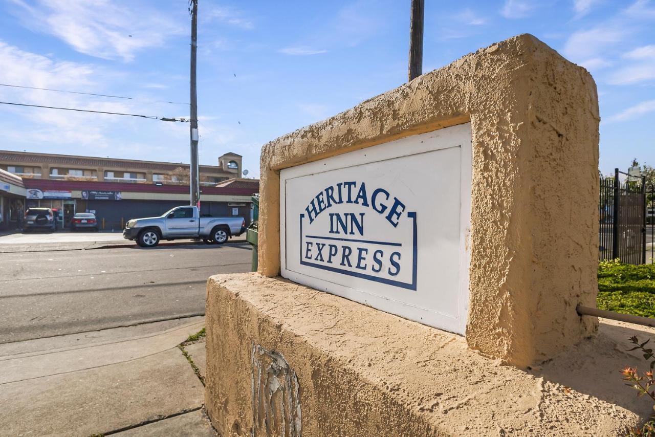 Heritage Inn Express Hayward Exterior foto